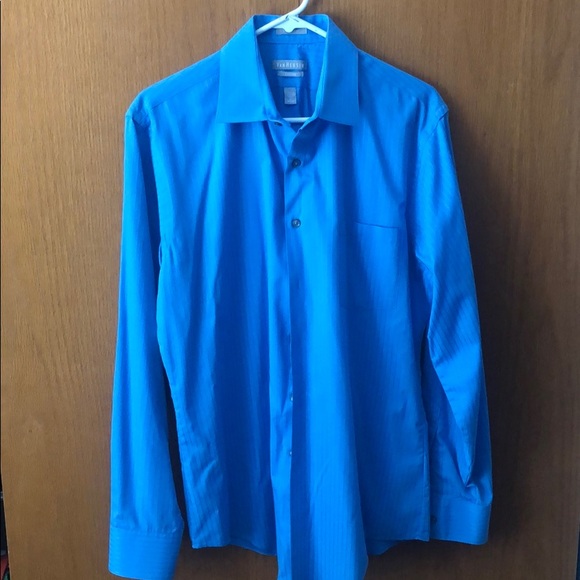 Men’s Van Heusen button down dress shirt - Picture 2 of 6